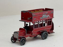 GB5- Lesney No. 2 Doppeldecker Bus Dewar`s